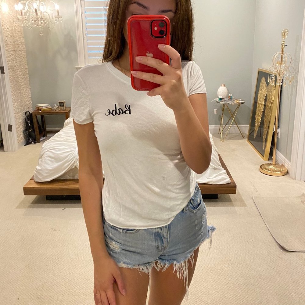 American Threads white tee